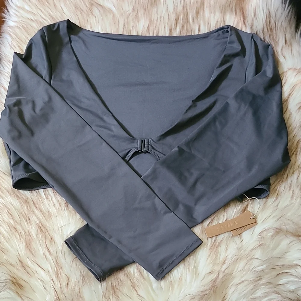 NWT SKIMS Recycled Swim Long Sleeve Shrug Size 3X Gunmetal